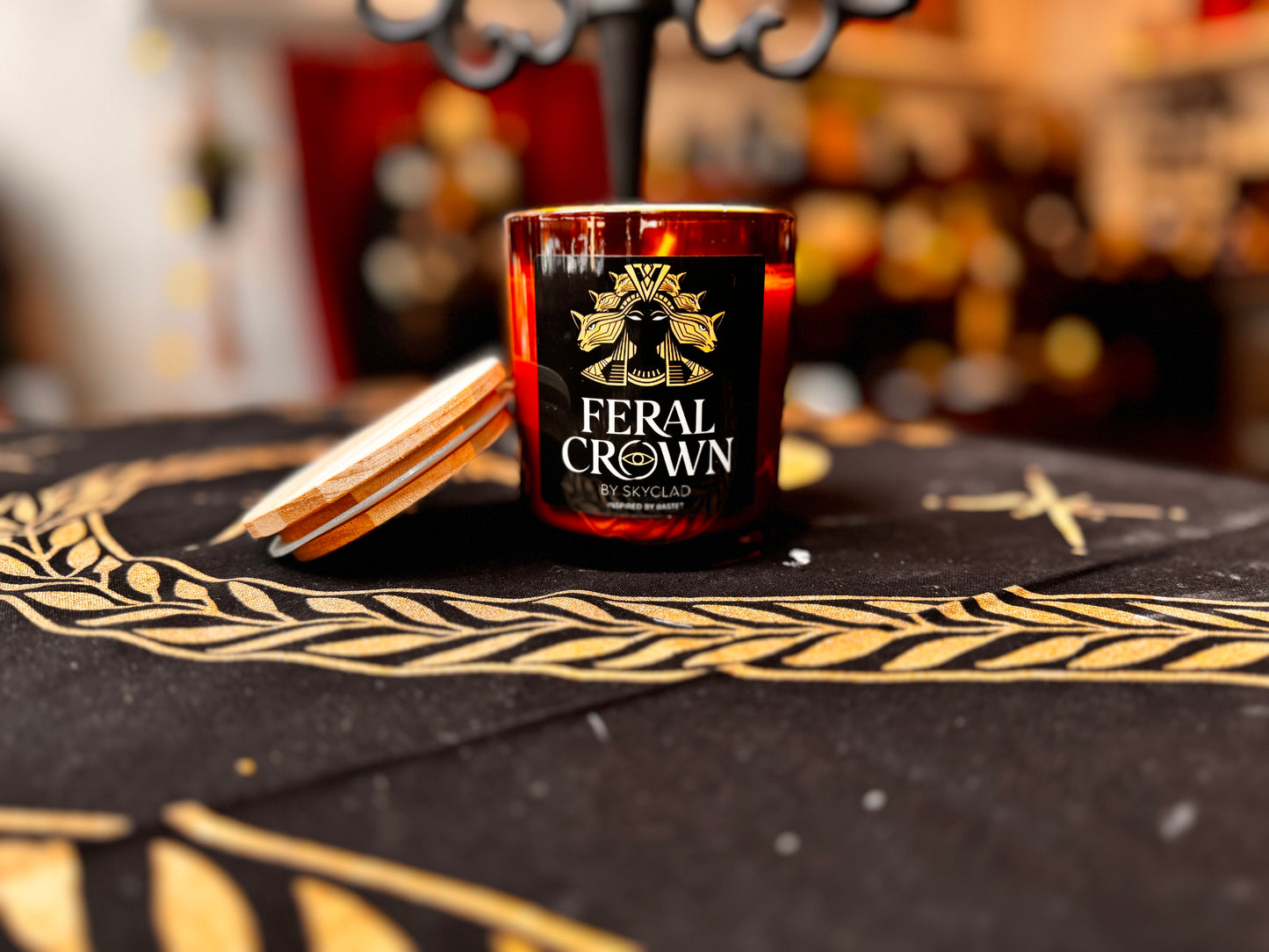 Feral Crown 10oz Candle